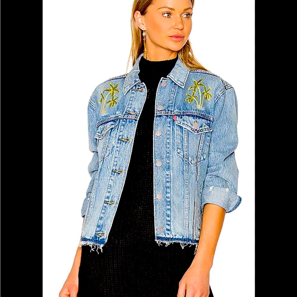 Levi’s Women’s 501 Palm Embroidered Distressed Hem Denim Trucker Jacket S NWOT